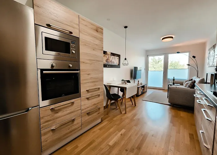 Apartamento - Modern New Apartment, Old Danube *