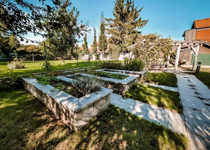 - Modern New Apartment, Old Danube Viena